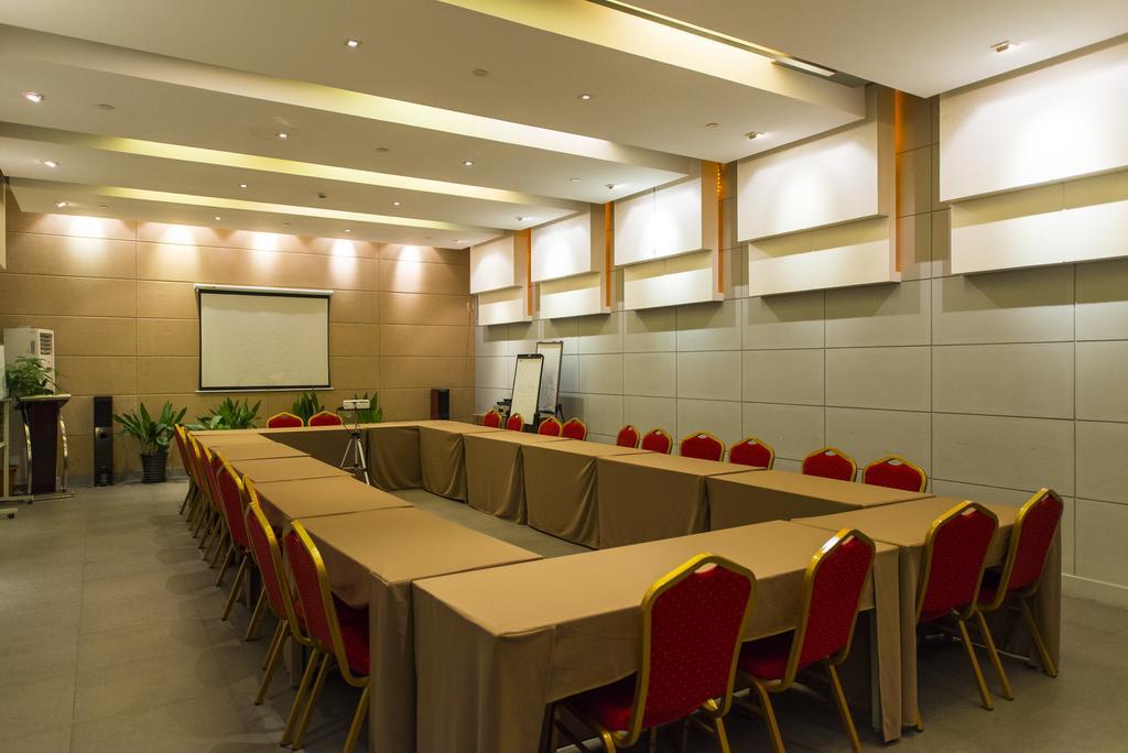Jinjiang Inn - Beijing Middle Shiyan Road מראה חיצוני תמונה