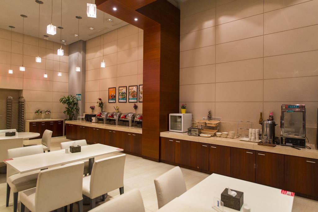 Jinjiang Inn - Beijing Middle Shiyan Road מראה חיצוני תמונה